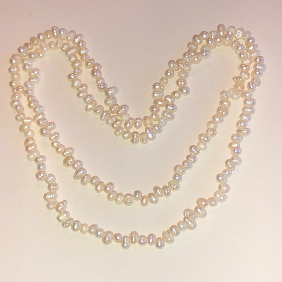 Vintage Jewelry - Freshwater Pearl Long Necklace - Cream Pearlescent Strand
